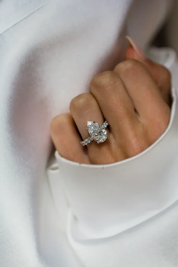 IMG_0466_1_2 The Bella Ring