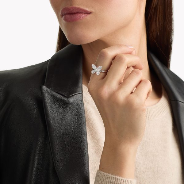 Pavé Butterfly Diamond Small Ring
